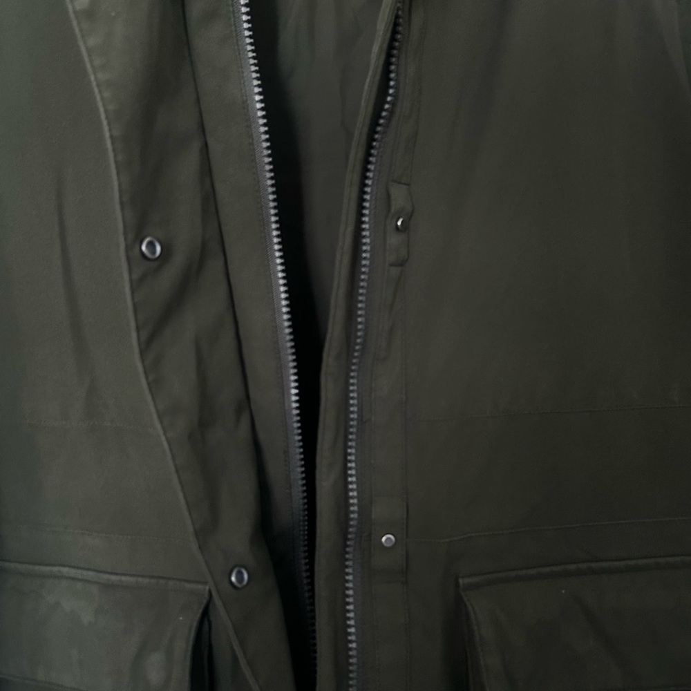 LOLË Marybeth Women’s Olive Parka Jacket - Picture 7 of 16